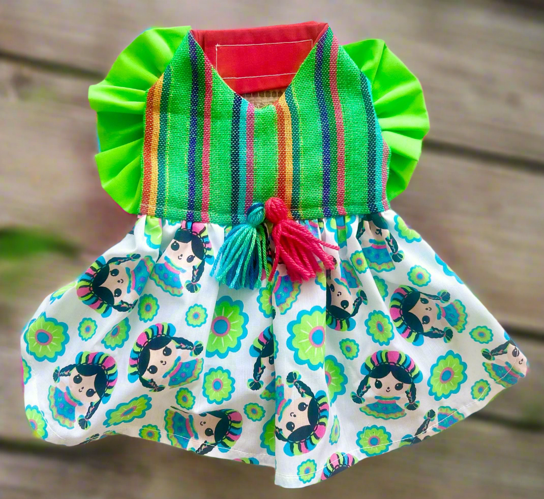 Vestido artesanal verde raza pequena // Pet dress green small breed