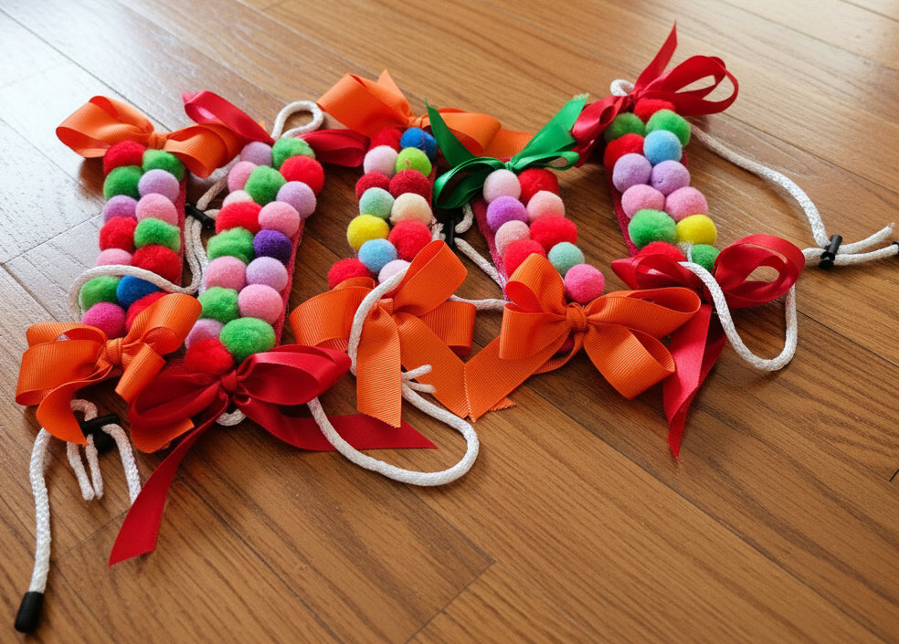 Headpiece for pets one size (small/medium breeds)